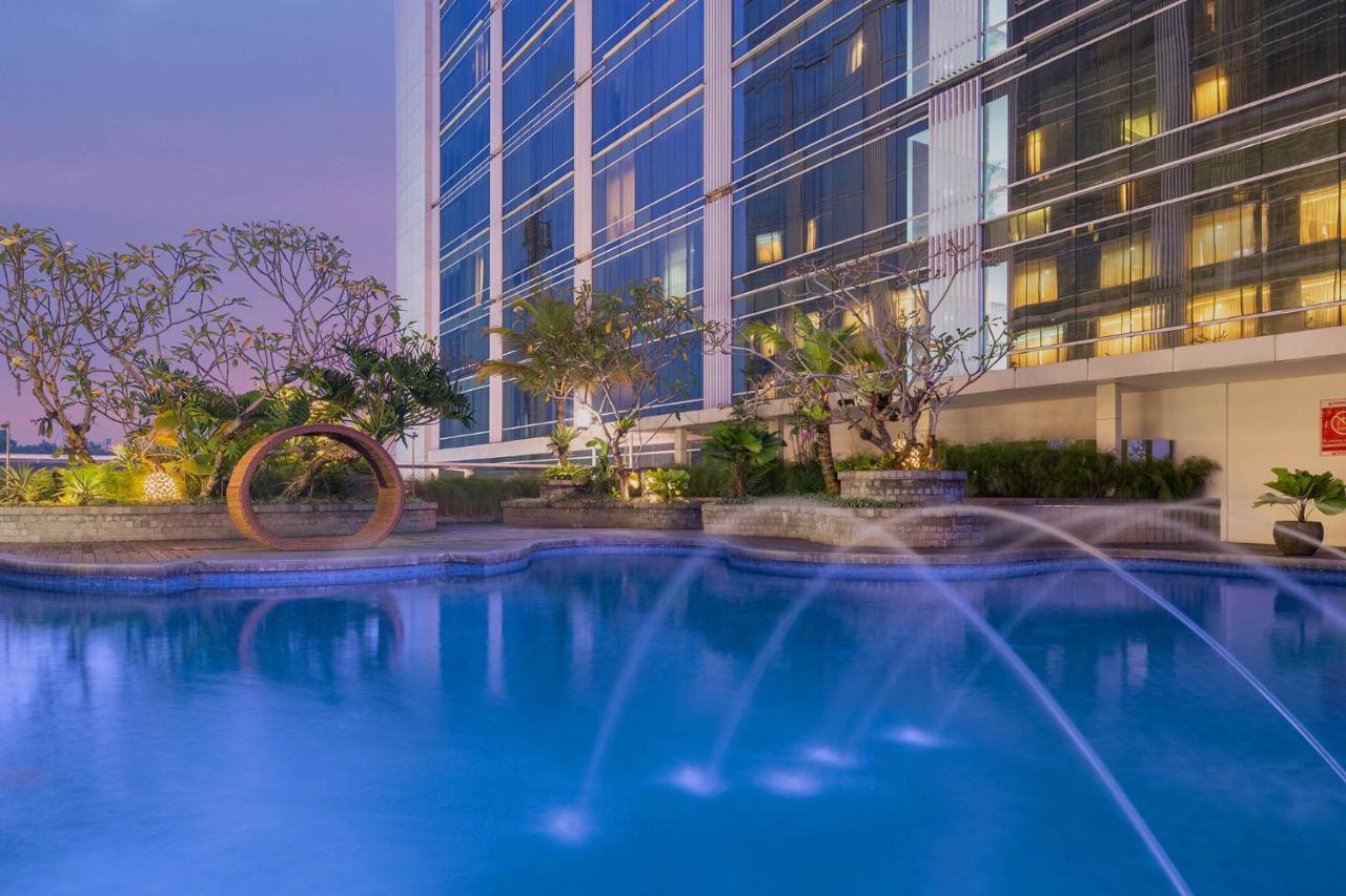 The Alana Yogyakarta Hotel And Convention Center Sleman  Εξωτερικό φωτογραφία