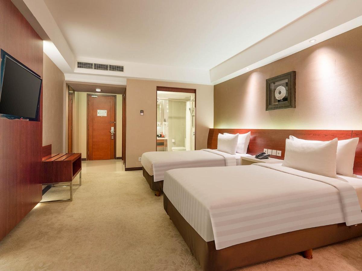 The Alana Yogyakarta Hotel And Convention Center Sleman  Εξωτερικό φωτογραφία