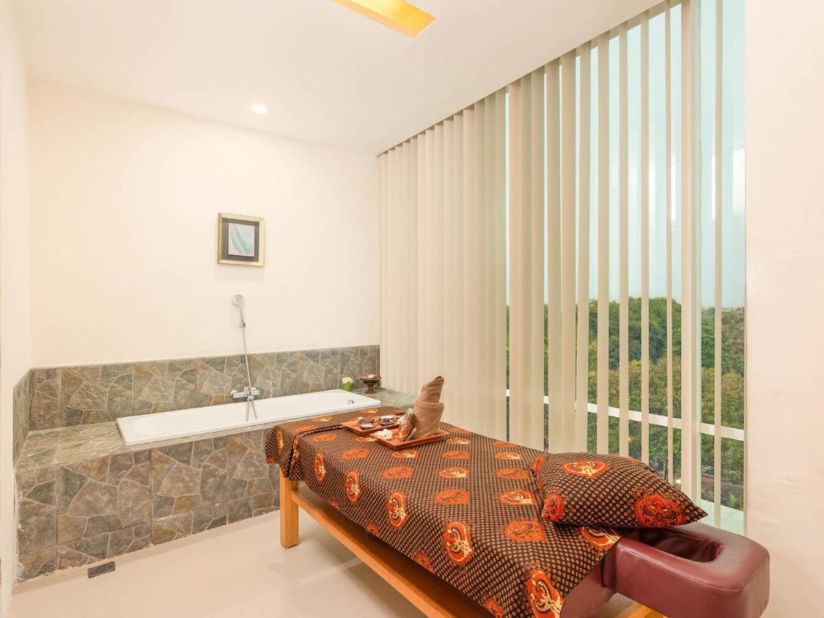 The Alana Yogyakarta Hotel And Convention Center Sleman  Εξωτερικό φωτογραφία