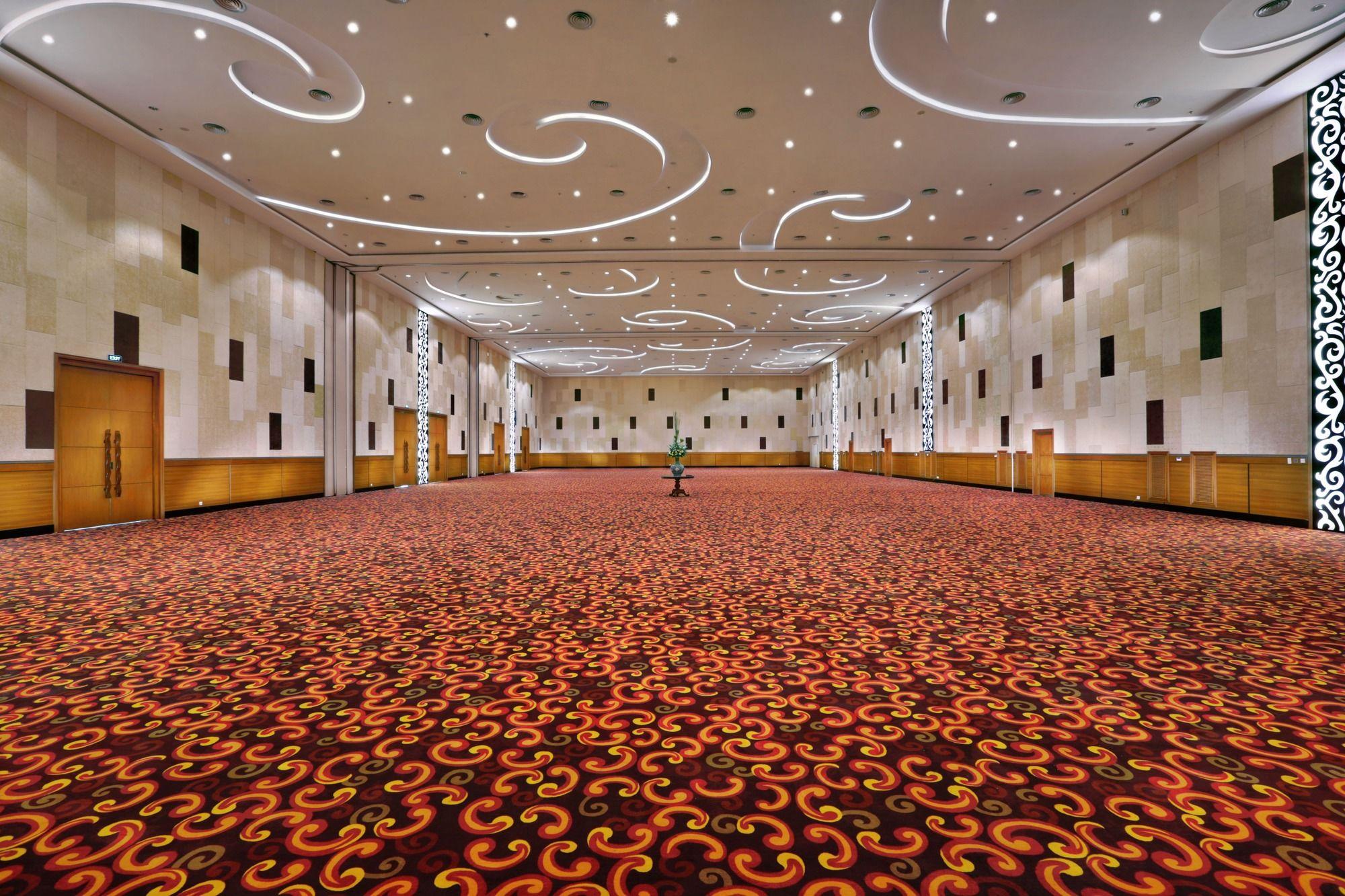 The Alana Yogyakarta Hotel And Convention Center Sleman  Εξωτερικό φωτογραφία