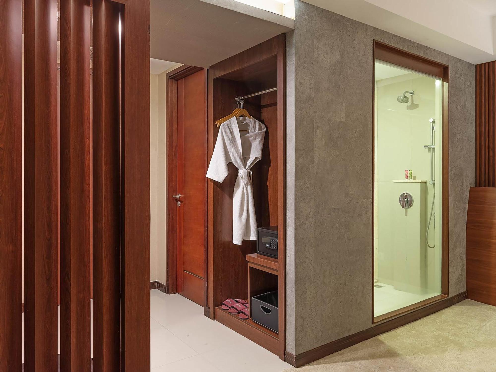 The Alana Yogyakarta Hotel And Convention Center Sleman  Εξωτερικό φωτογραφία